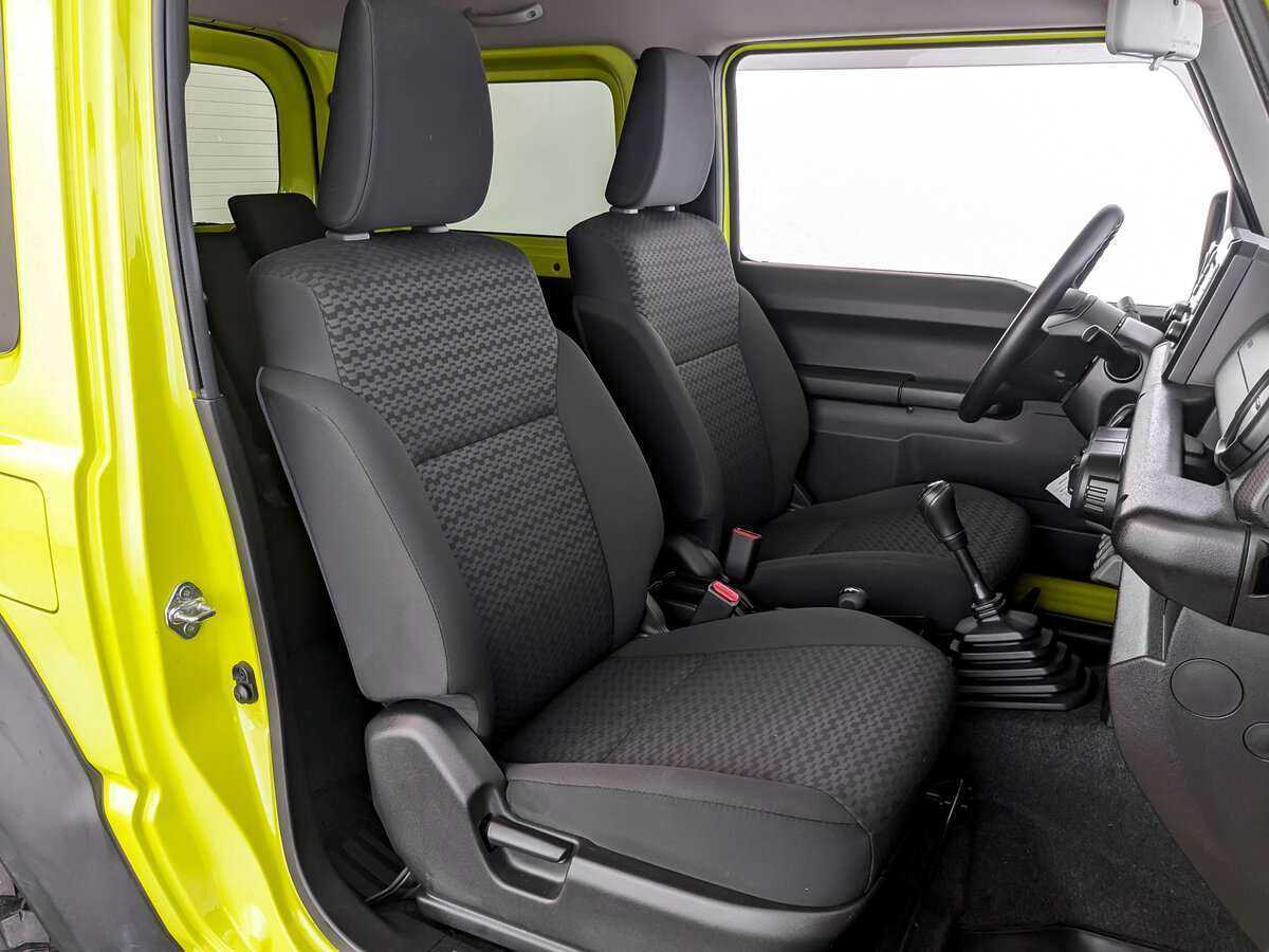 Suzuki Jimny 2019 года с пробегом. Фото: #18