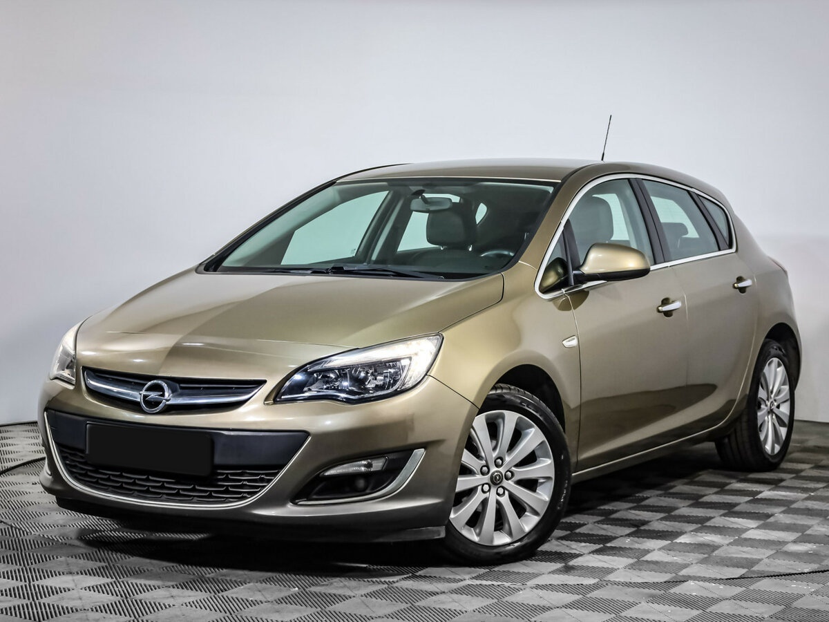 Opel Astra 2012 года с пробегом. Фото: #0