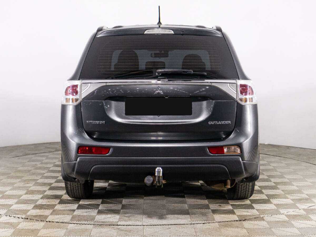 Mitsubishi Outlander 2013 года с пробегом. Фото: #5