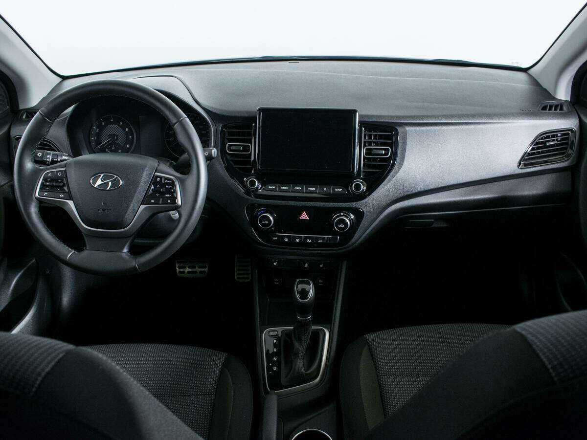 Hyundai Solaris 2021 года с пробегом. Фото: #11