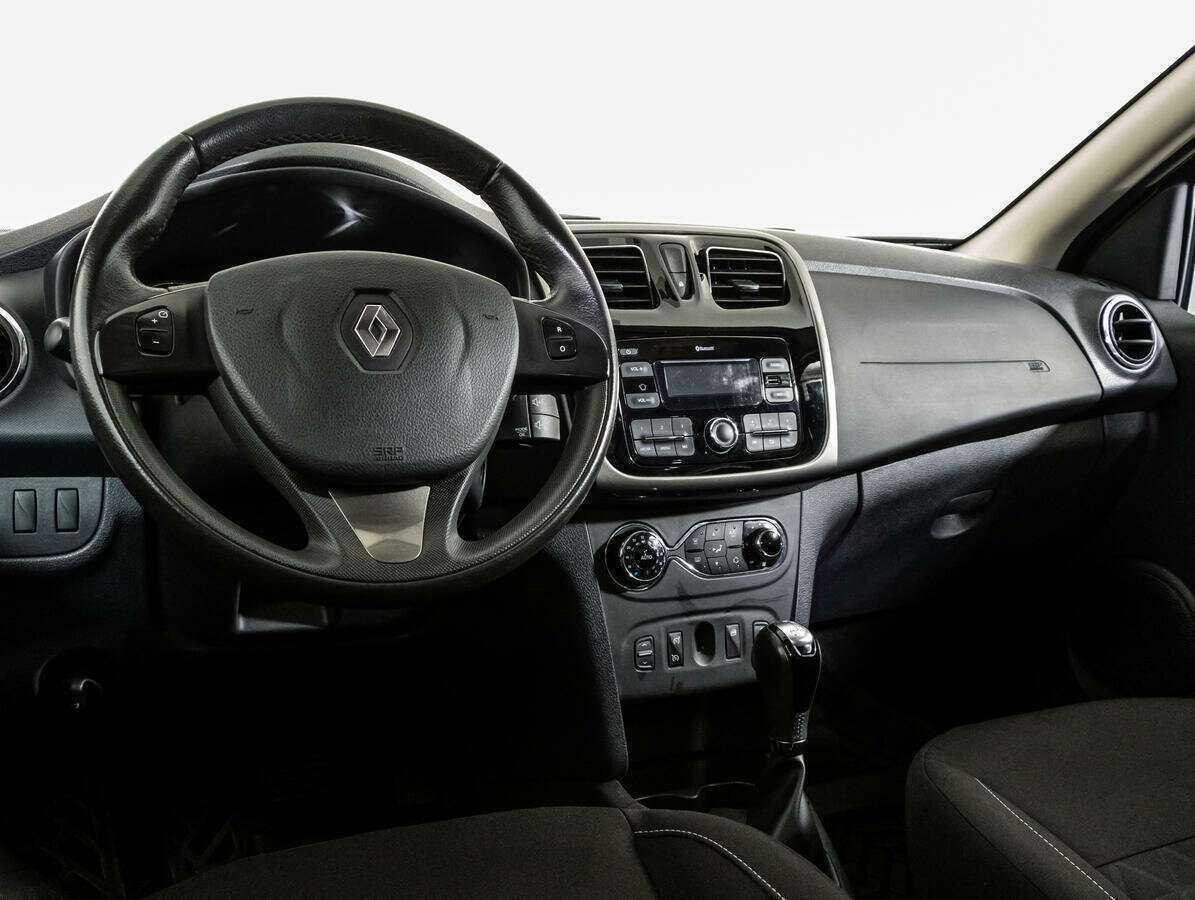 Renault Sandero 2017 года с пробегом. Фото: #9