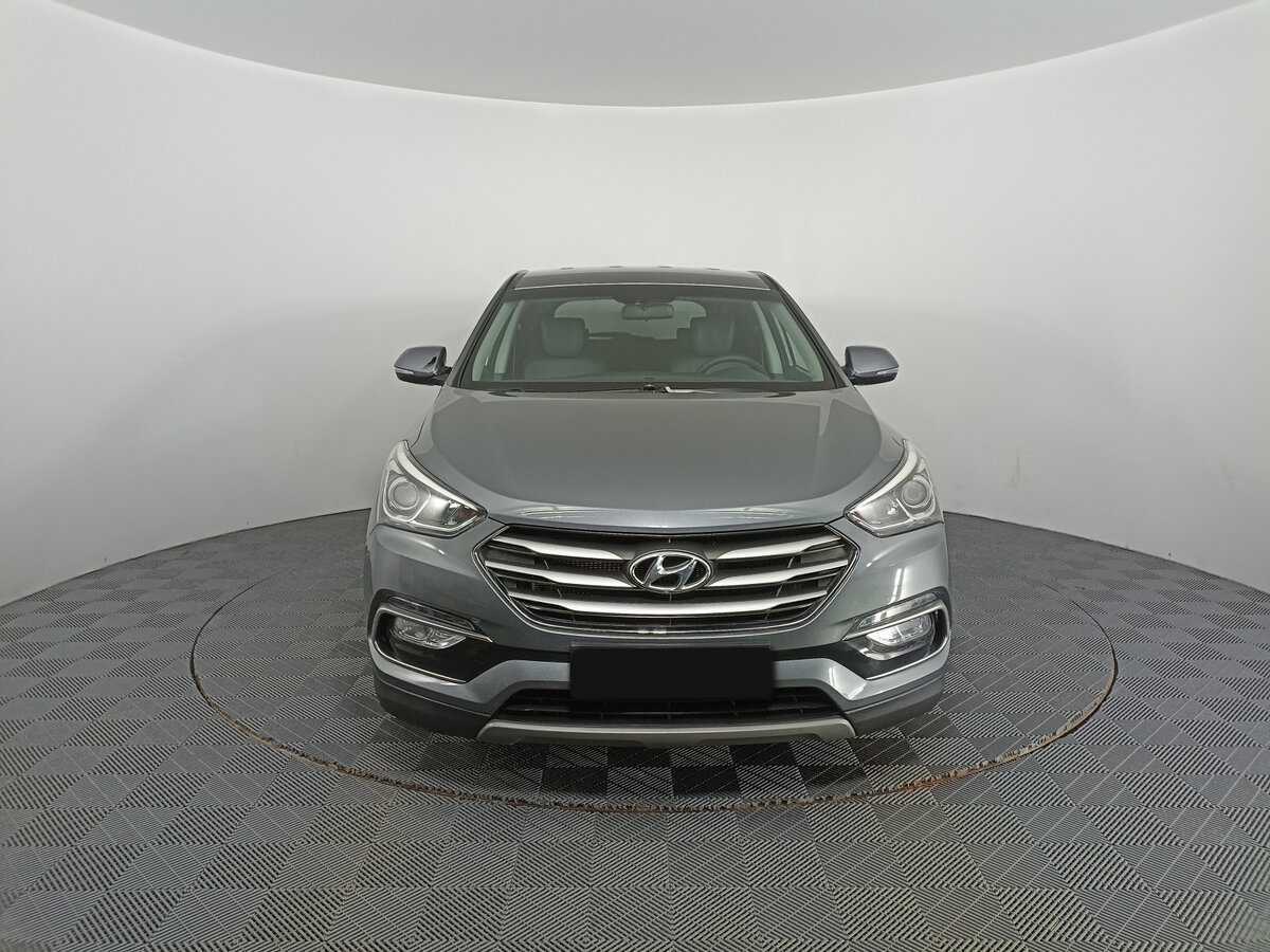Hyundai Santa Fe 2018 года с пробегом. Фото: #1