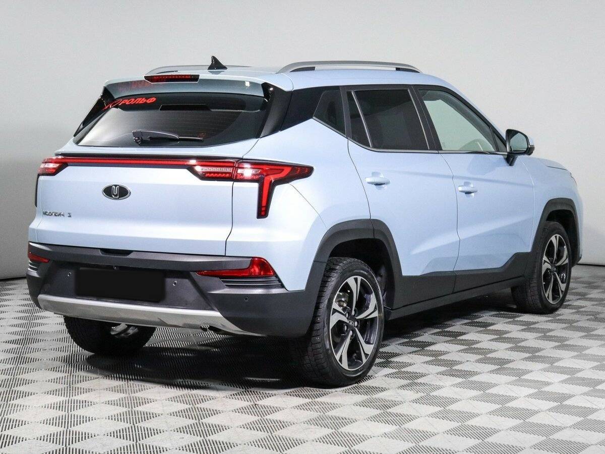 Москвич 3 2023 года с пробегом. Фото: #3