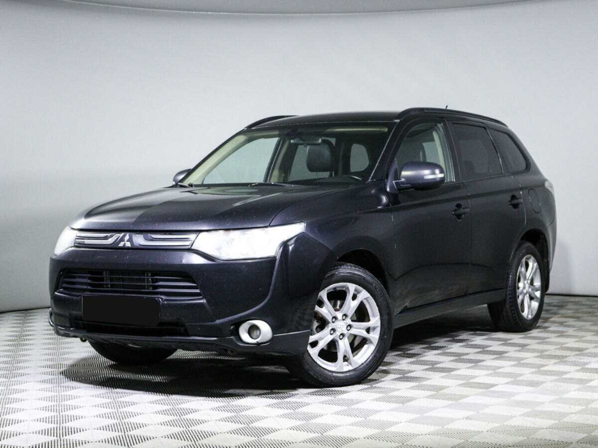 Mitsubishi Outlander 2012 года с пробегом. Фото: #0