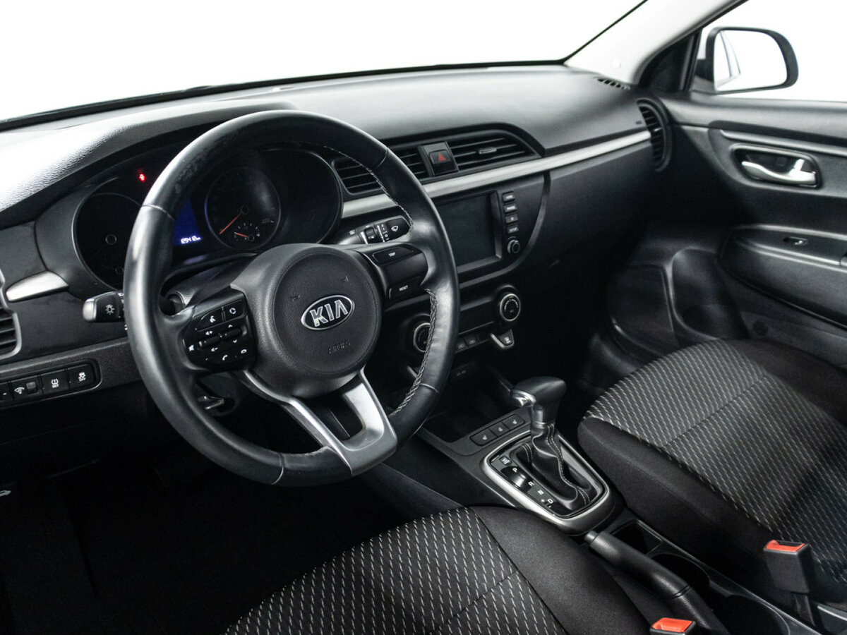 Kia Rio 2019 года с пробегом. Фото: #10