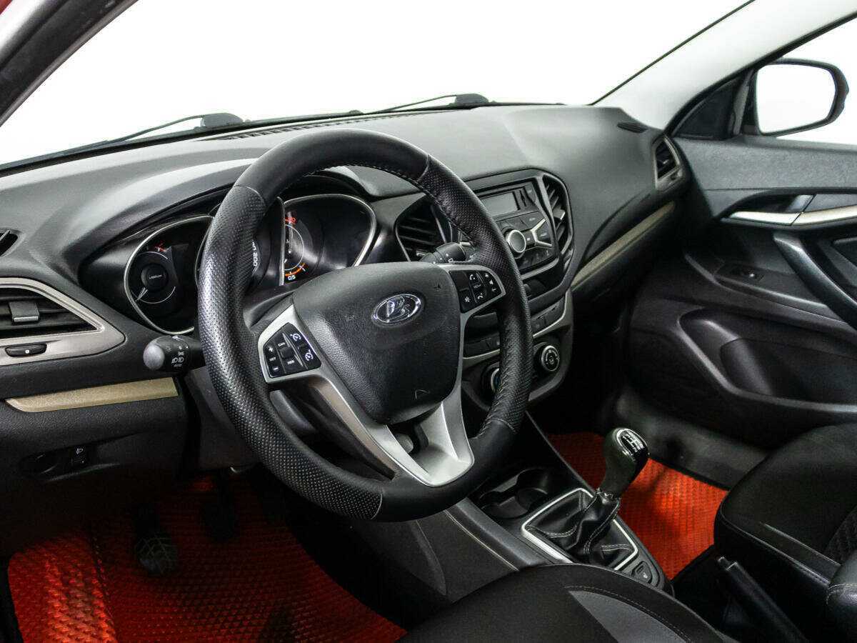Lada (ВАЗ) Vesta 2018 года с пробегом. Фото: #10