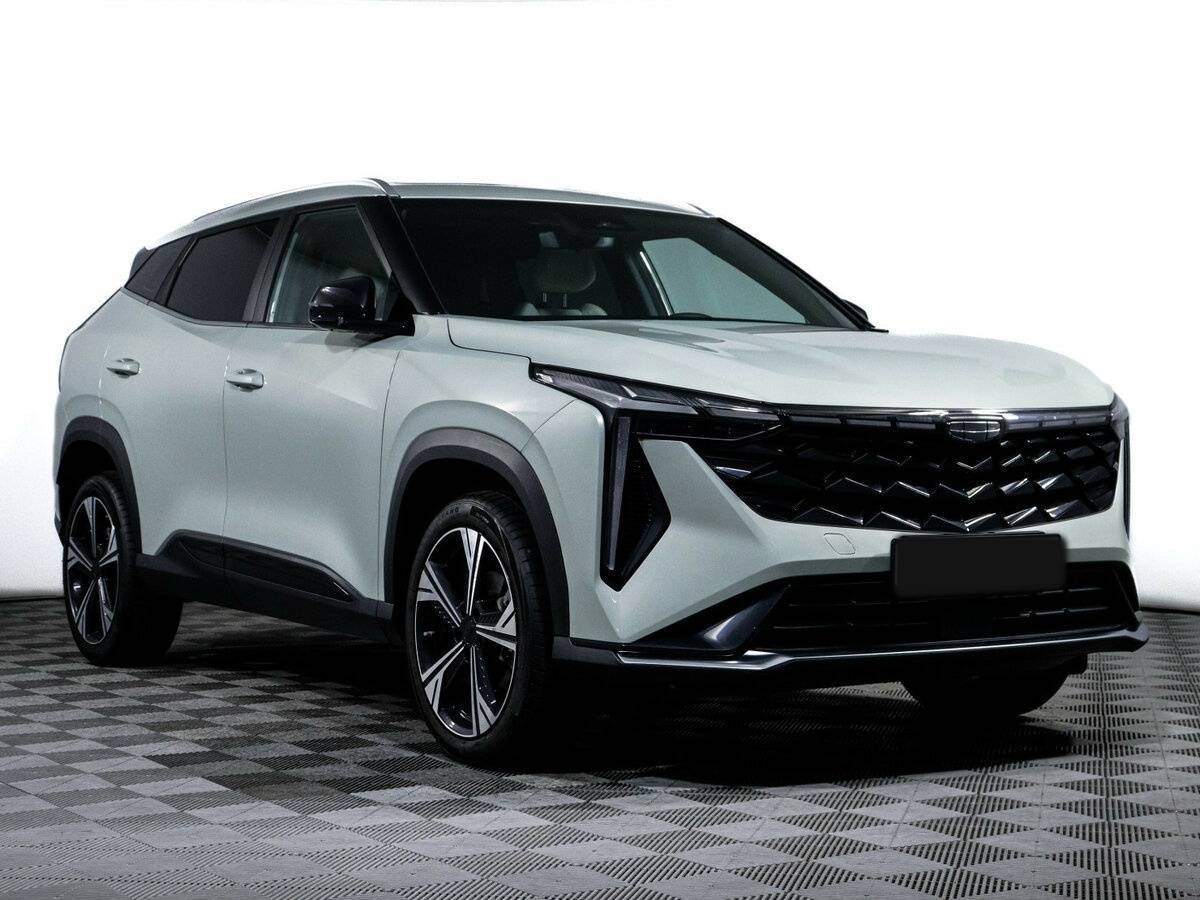 Geely Atlas 2023 года с пробегом. Фото: #2