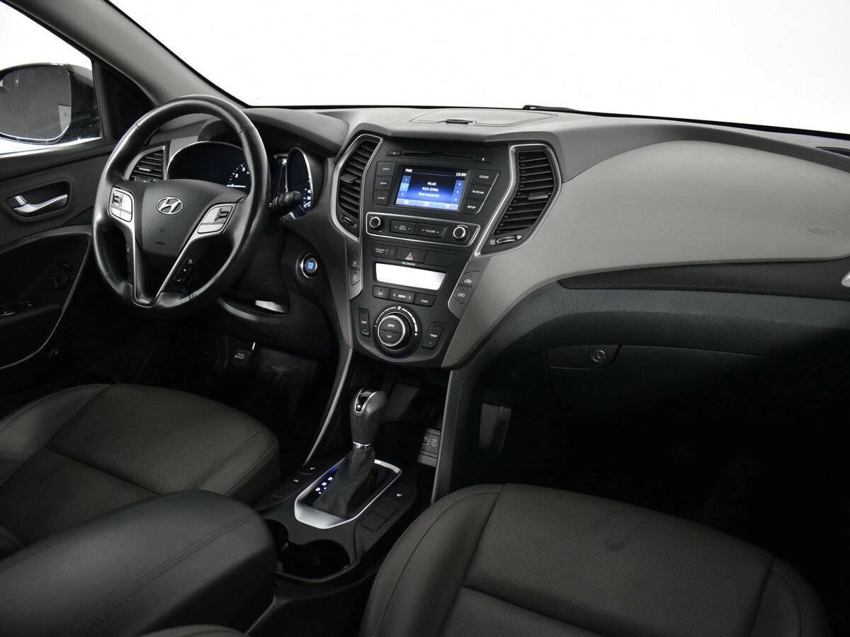 Hyundai Santa Fe 2015 года с пробегом. Фото: #9