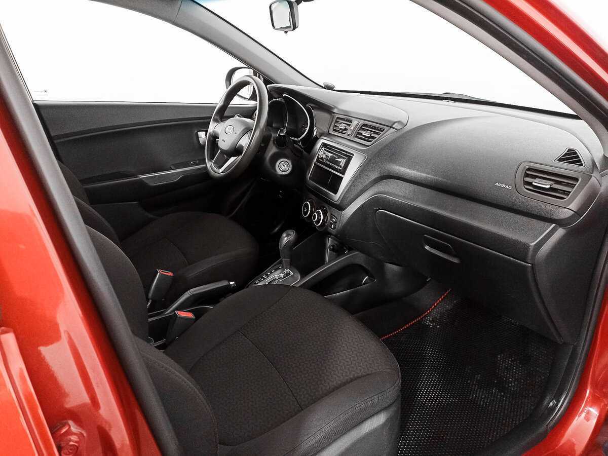 Kia Rio 2012 года с пробегом. Фото: #9