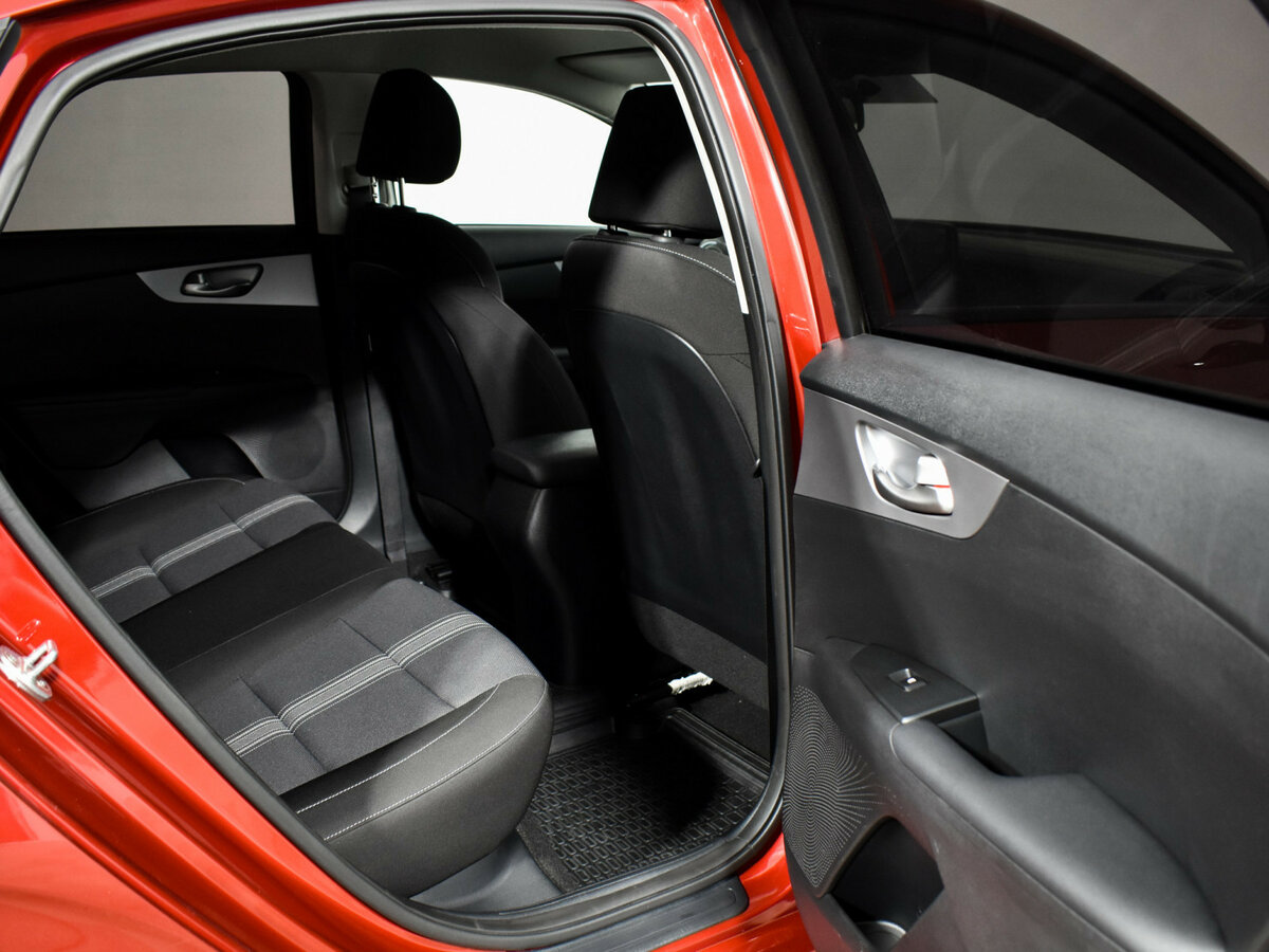 Kia Cerato 2021 года с пробегом. Фото: #11