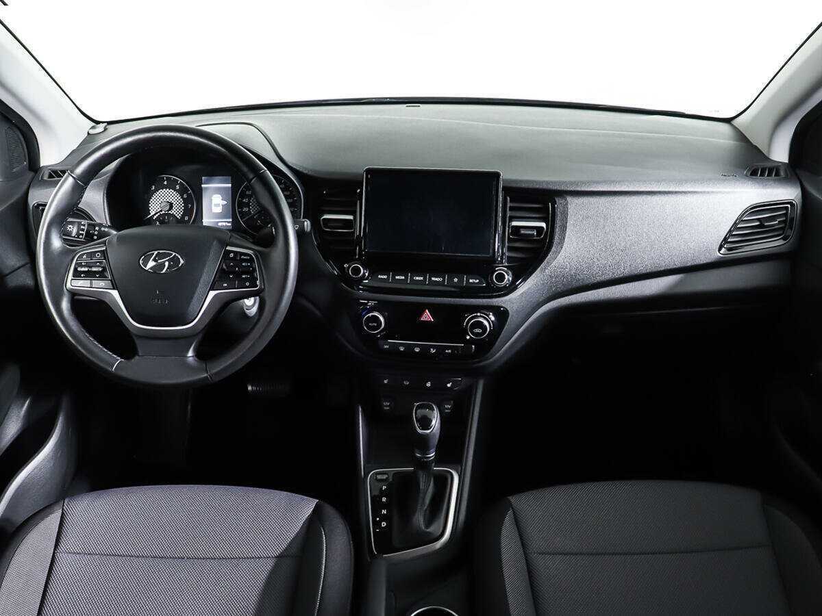 Hyundai Solaris 2022 года с пробегом. Фото: #12