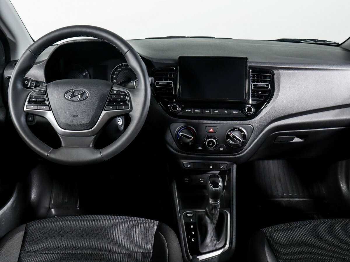 Solaris HS 2024 года с пробегом. Фото: #11