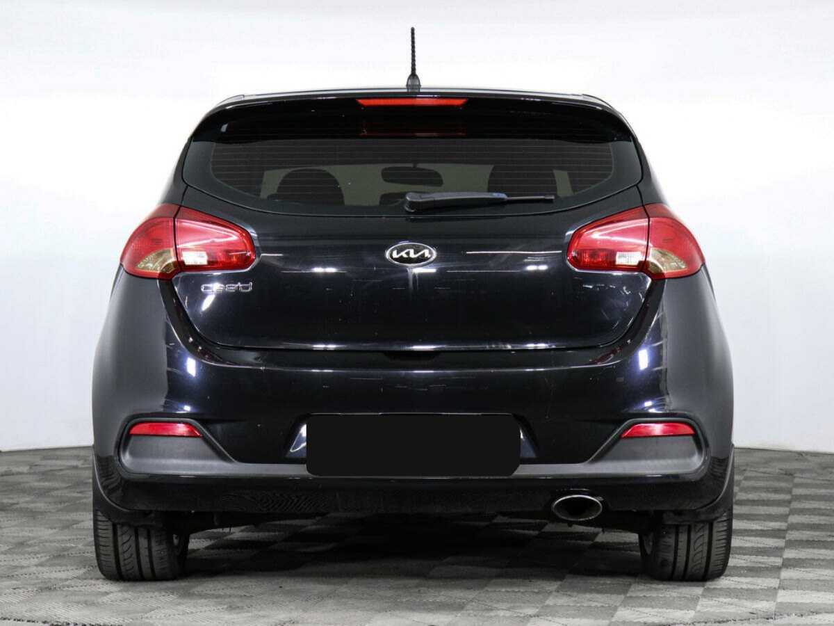 Kia Ceed 2012 года с пробегом. Фото: #3