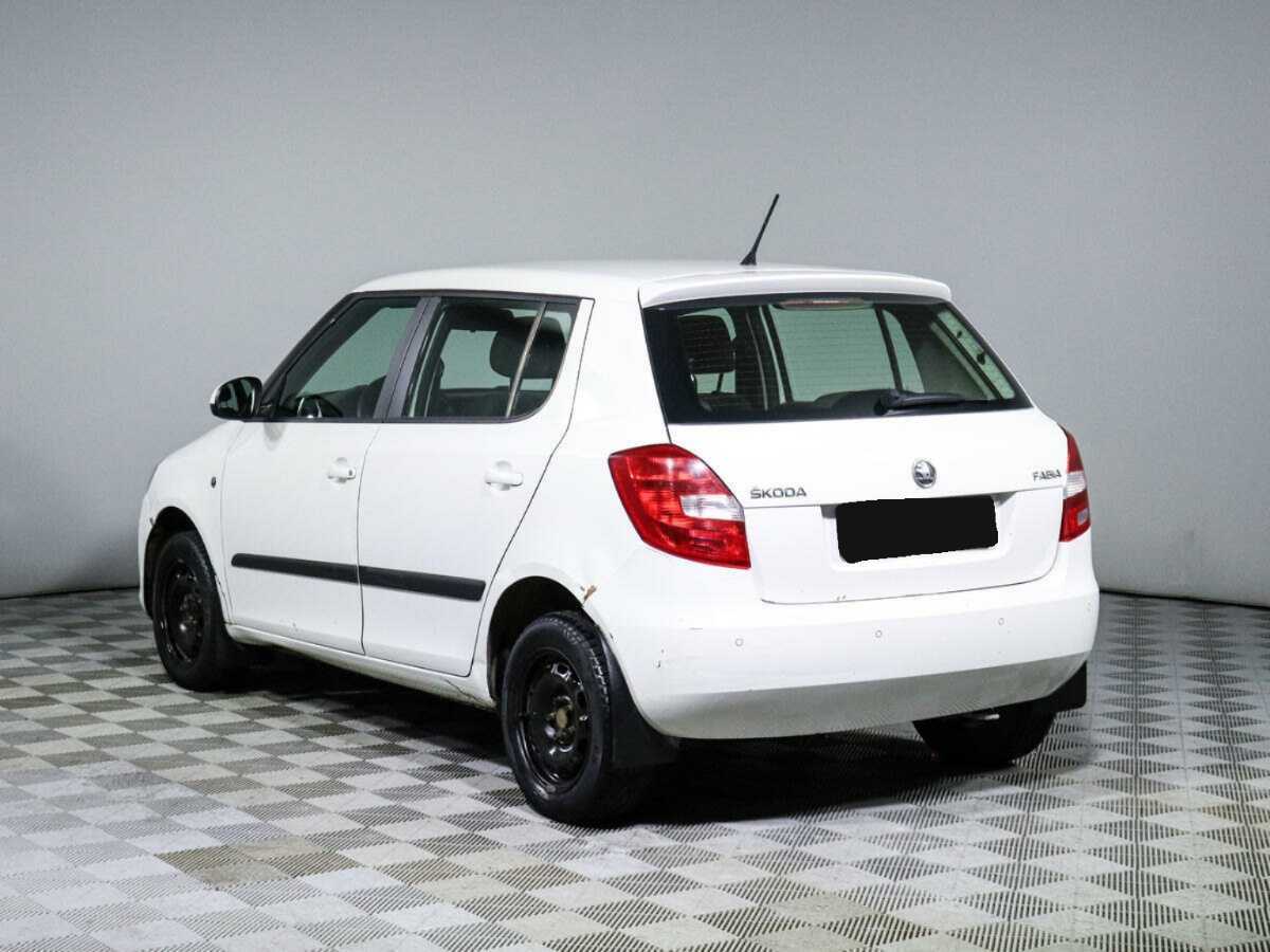Skoda Fabia 2014 года с пробегом. Фото: #6