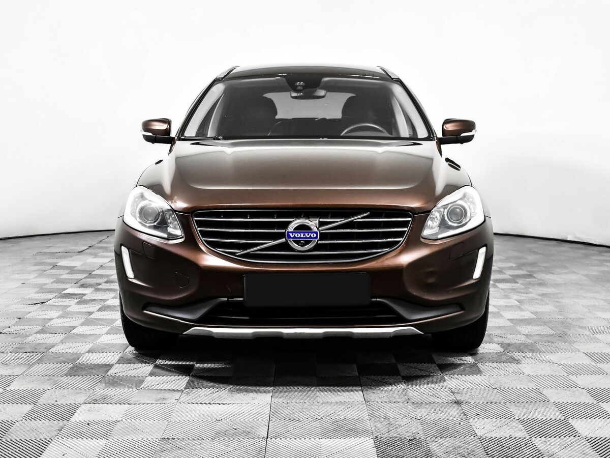 Volvo XC60 2015 года с пробегом. Фото: #1