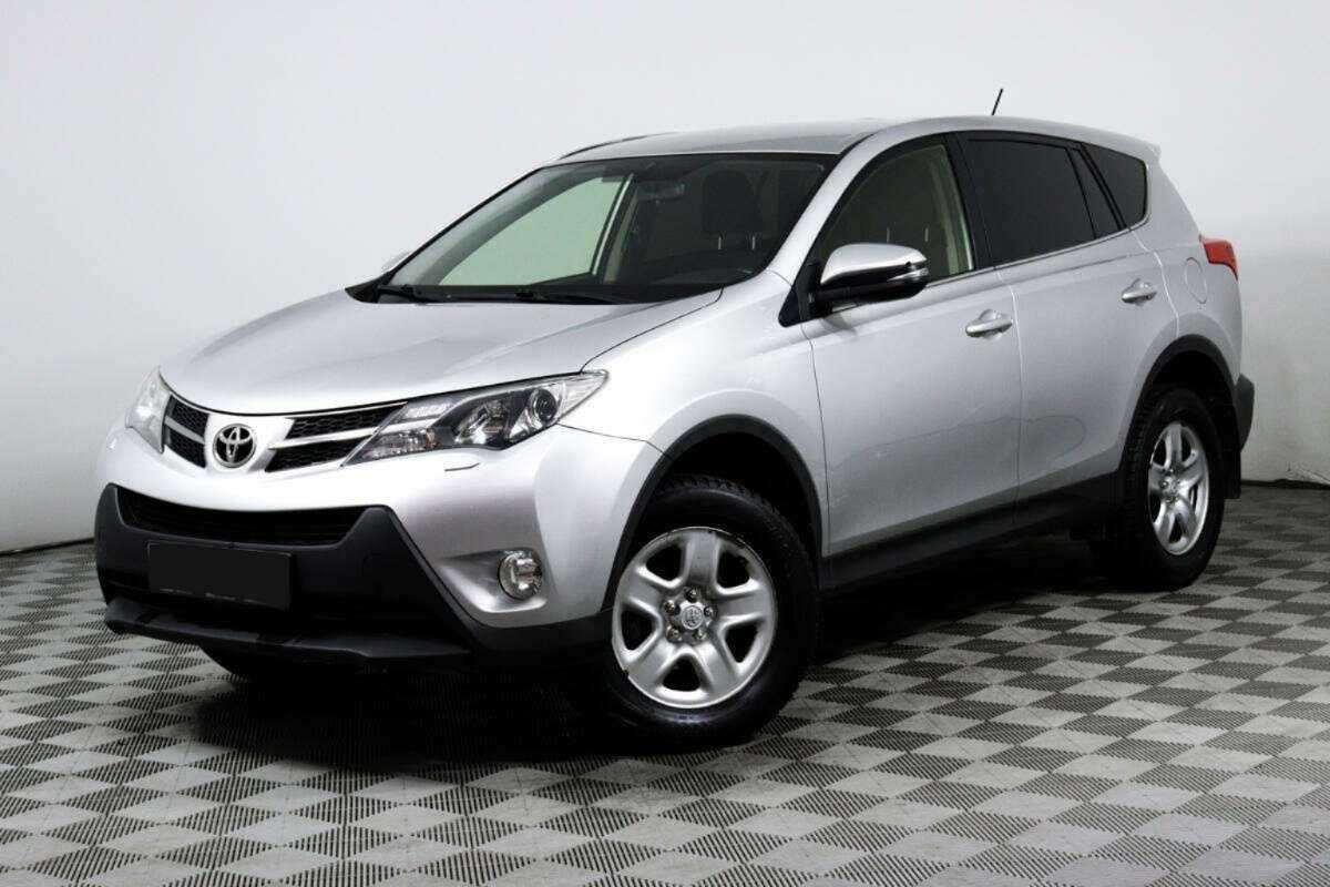Toyota RAV4 2015 года с пробегом. Фото: #0
