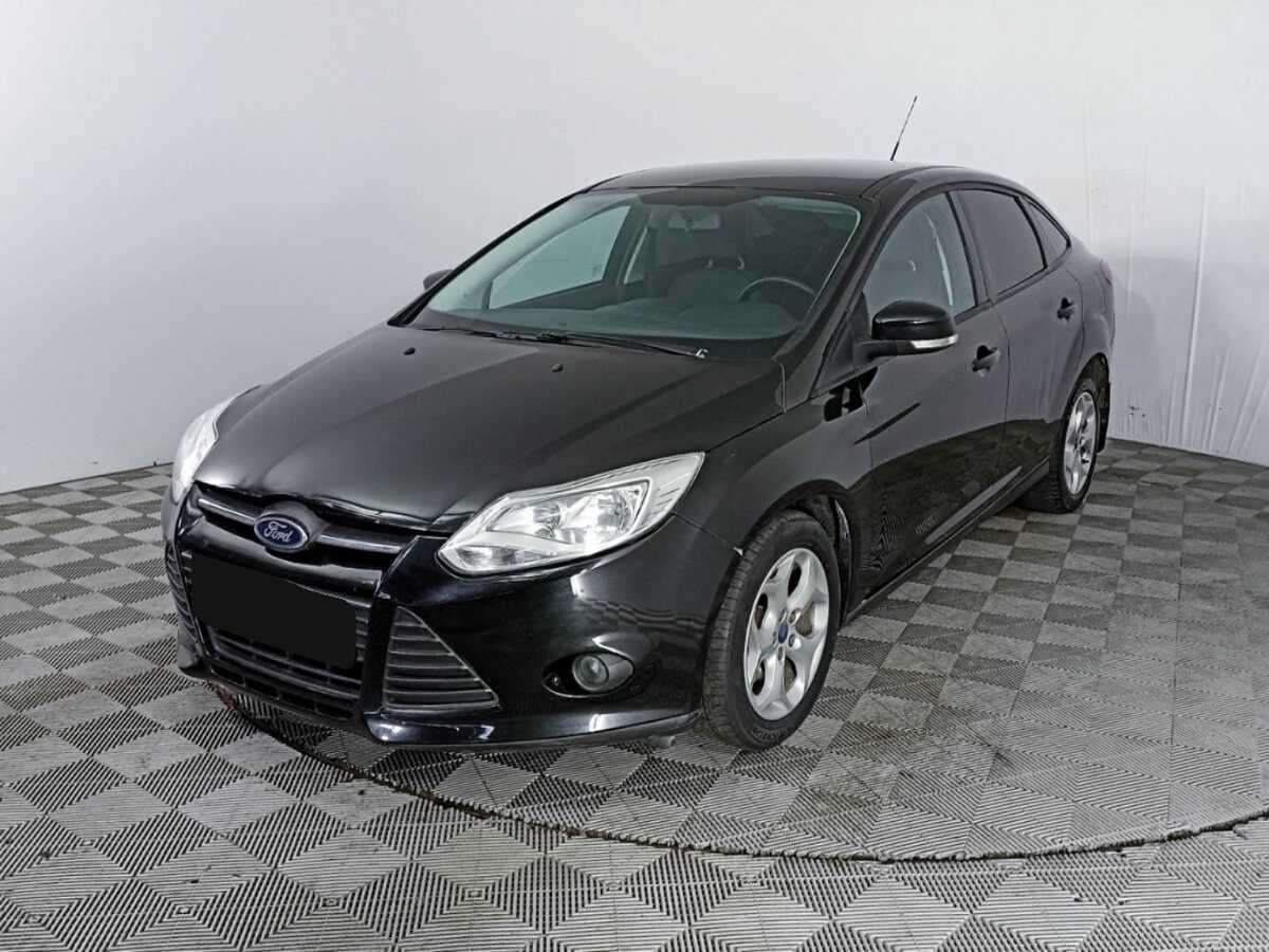 Ford Focus 2014 года с пробегом. Посмотреть фото