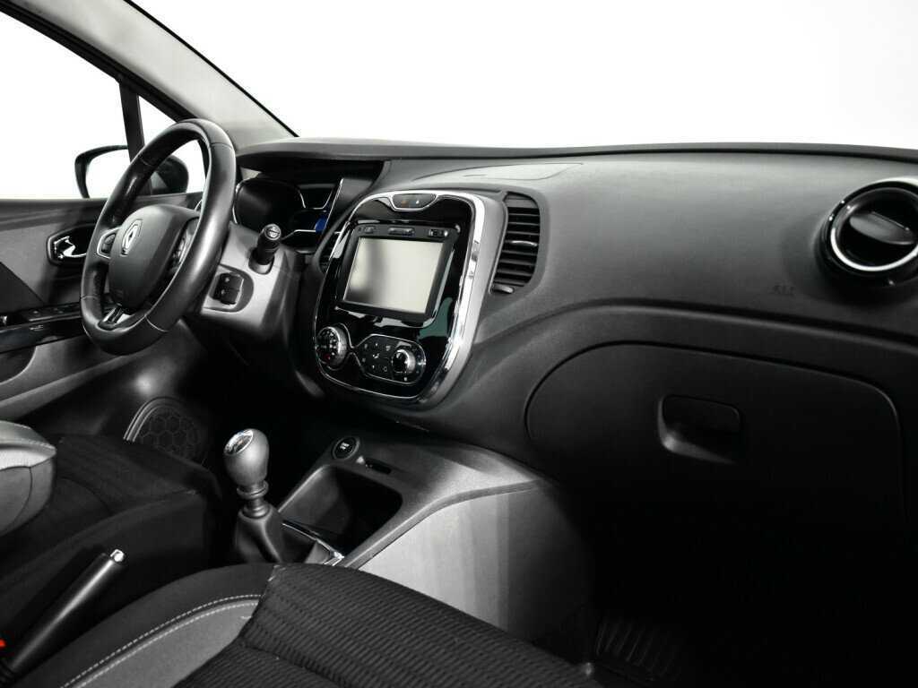 Renault Kaptur 2016 года с пробегом. Фото: #8