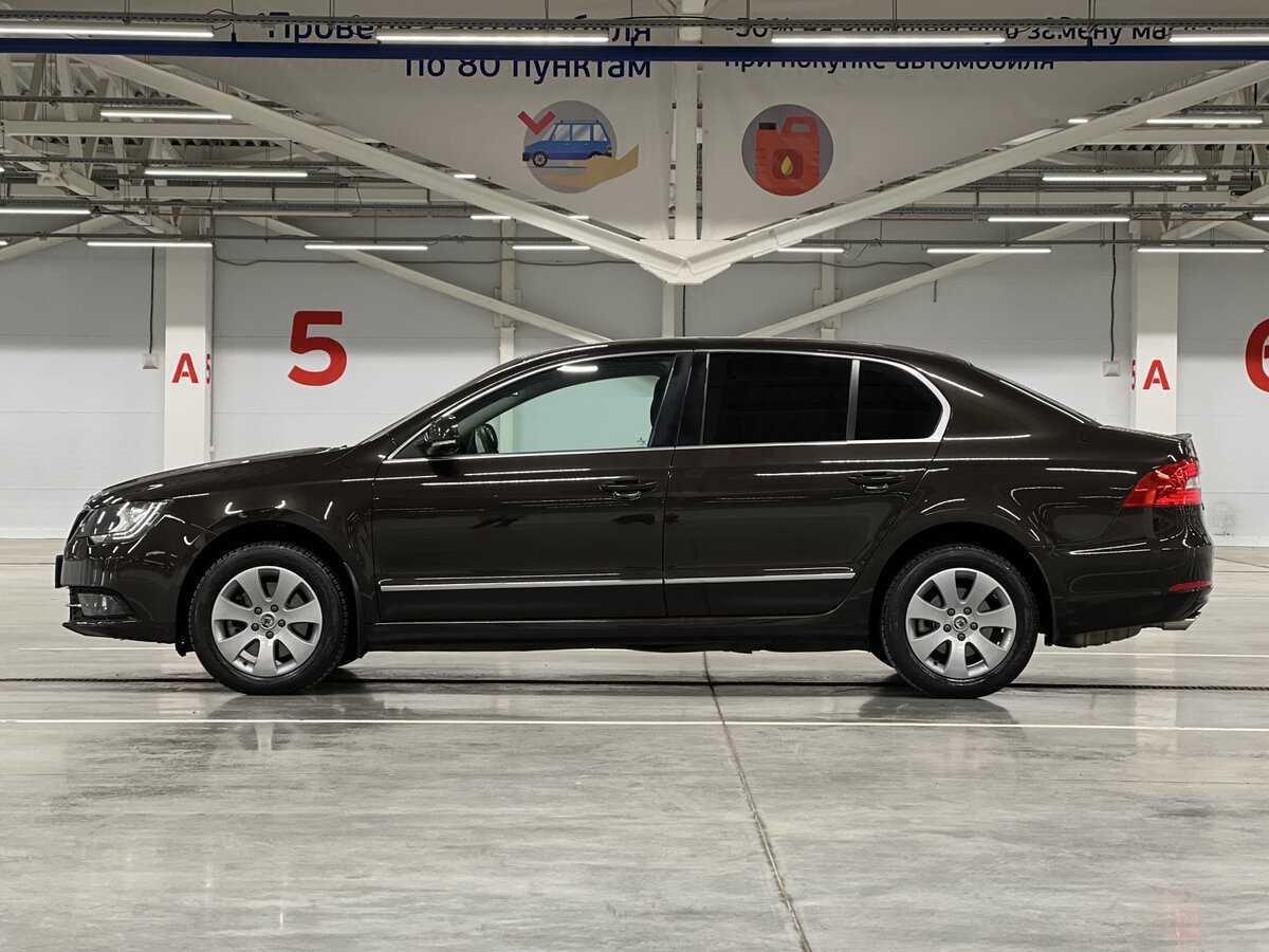Skoda Superb 2013 года с пробегом. Фото: #7