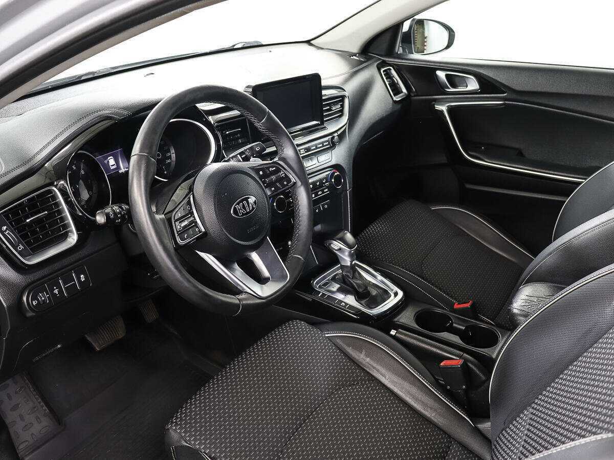 Kia Ceed 2018 года с пробегом. Фото: #12