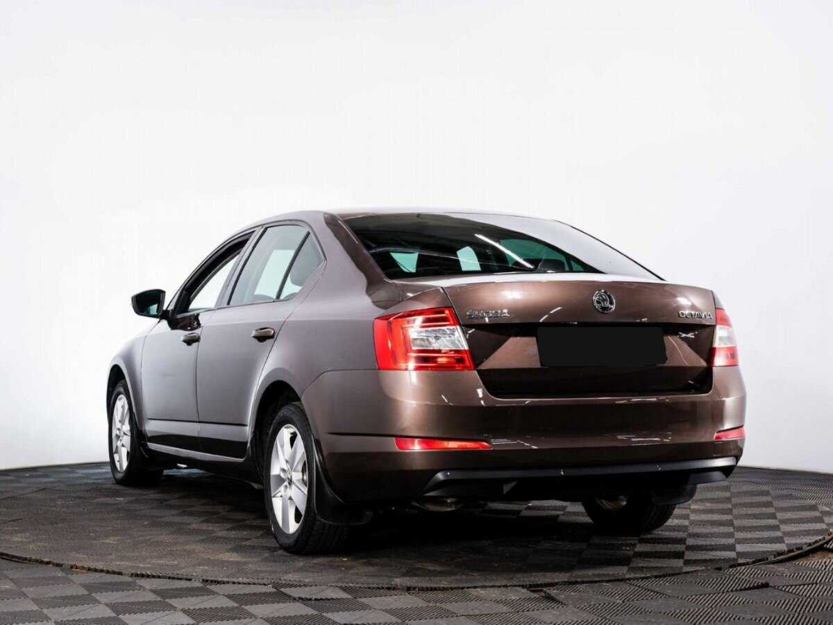 Skoda Octavia 2016 года с пробегом. Фото: #3