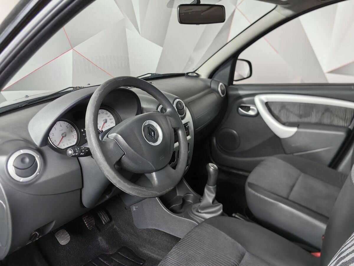 Renault Sandero 2013 года с пробегом. Фото: #10