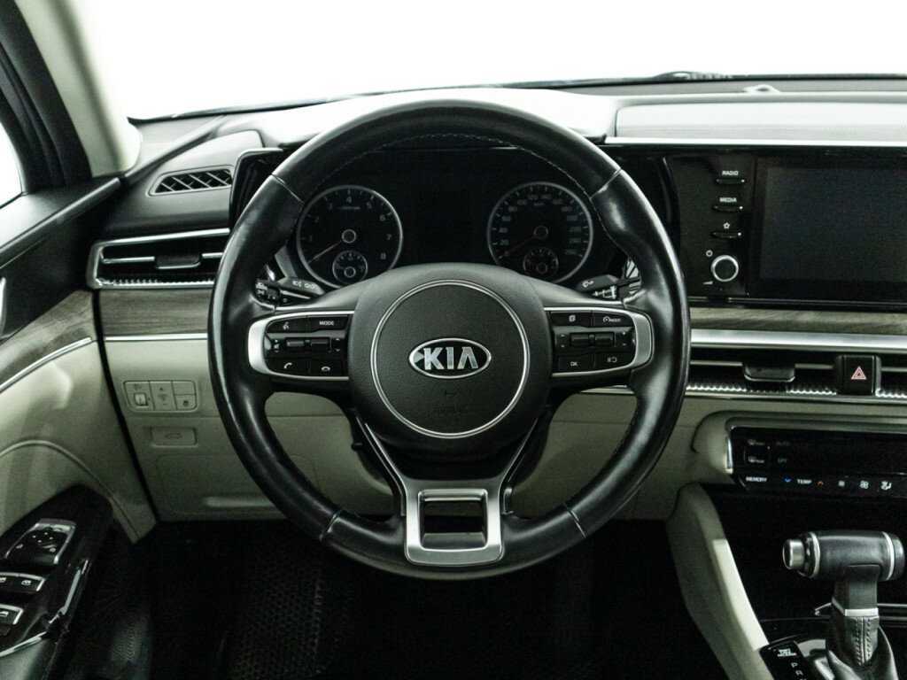 Kia K5 2021 года с пробегом. Фото: #22
