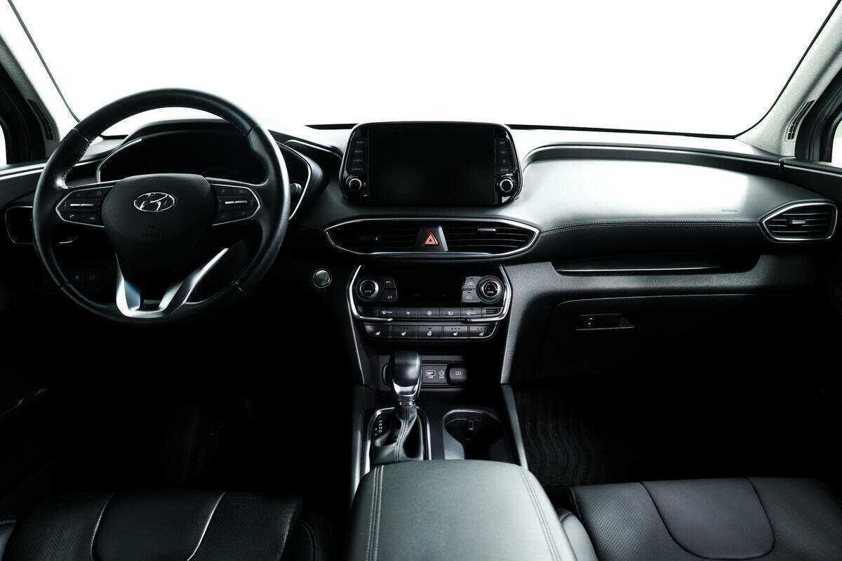 Hyundai Santa Fe 2019 года с пробегом. Фото: #10