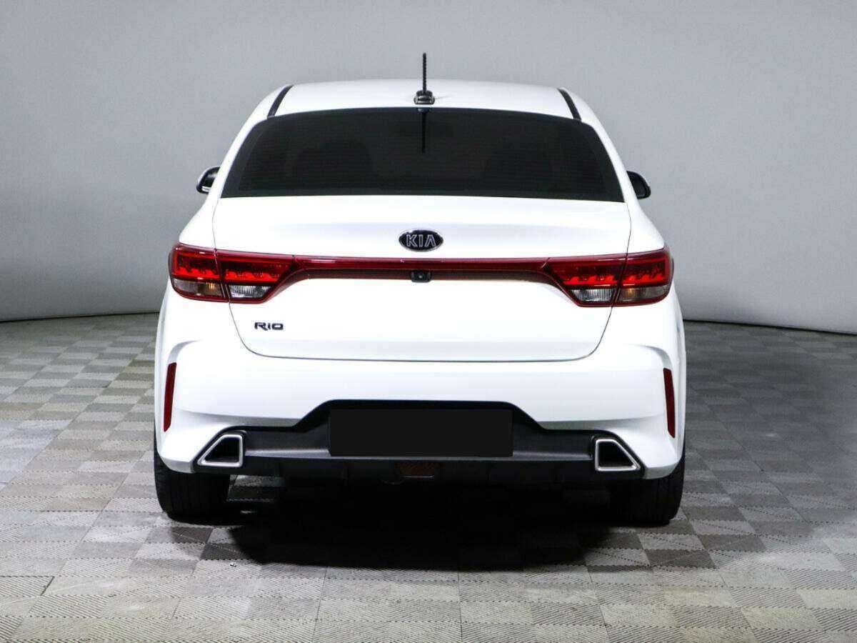 Kia Rio 2021 года с пробегом. Фото: #4