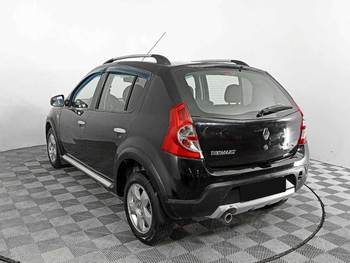 Renault Sandero 2013 года с пробегом. Фото: #6