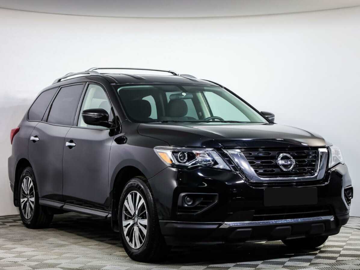 Nissan Pathfinder 2020 года с пробегом. Фото: #1