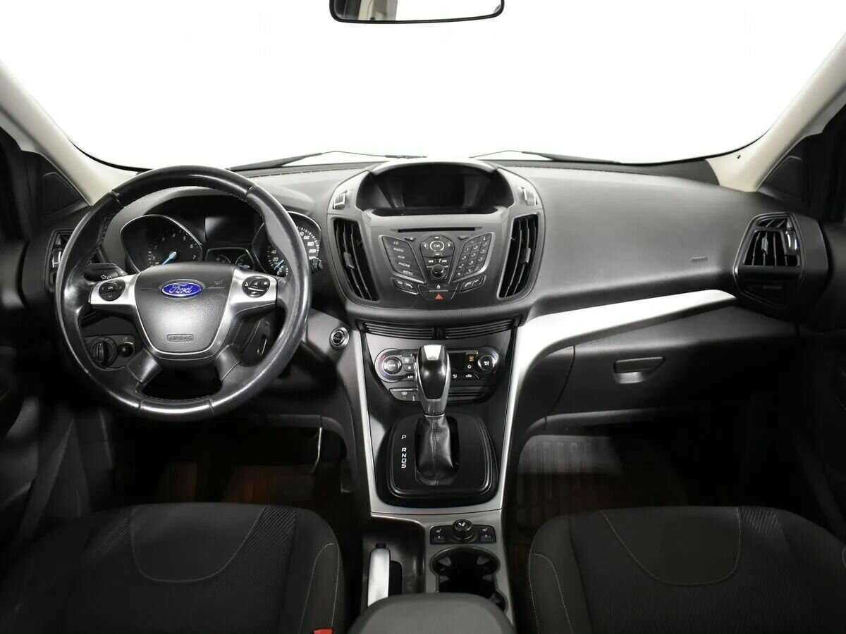 Ford Kuga 2013 года с пробегом. Фото: #7