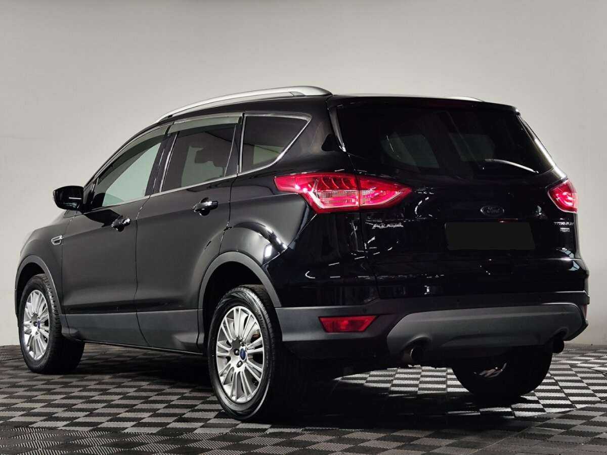 Ford Kuga 2015 года с пробегом. Фото: #3