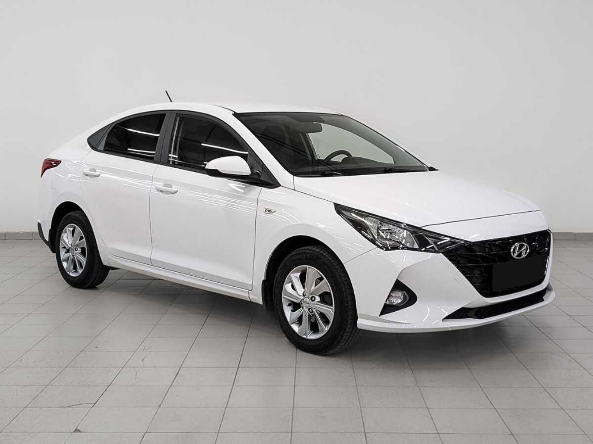 Hyundai Solaris 2022 года с пробегом. Фото: #2