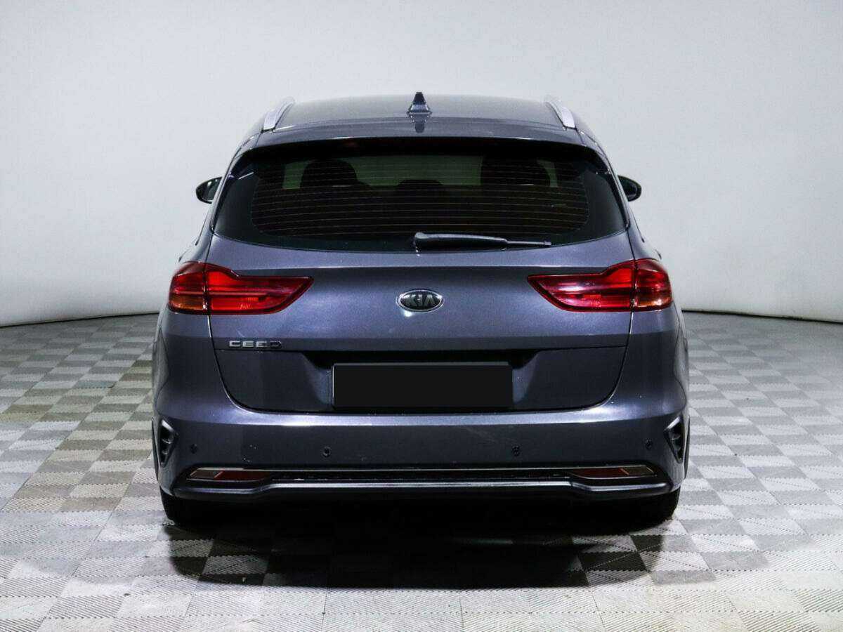 Kia Ceed 2019 года с пробегом. Фото: #4