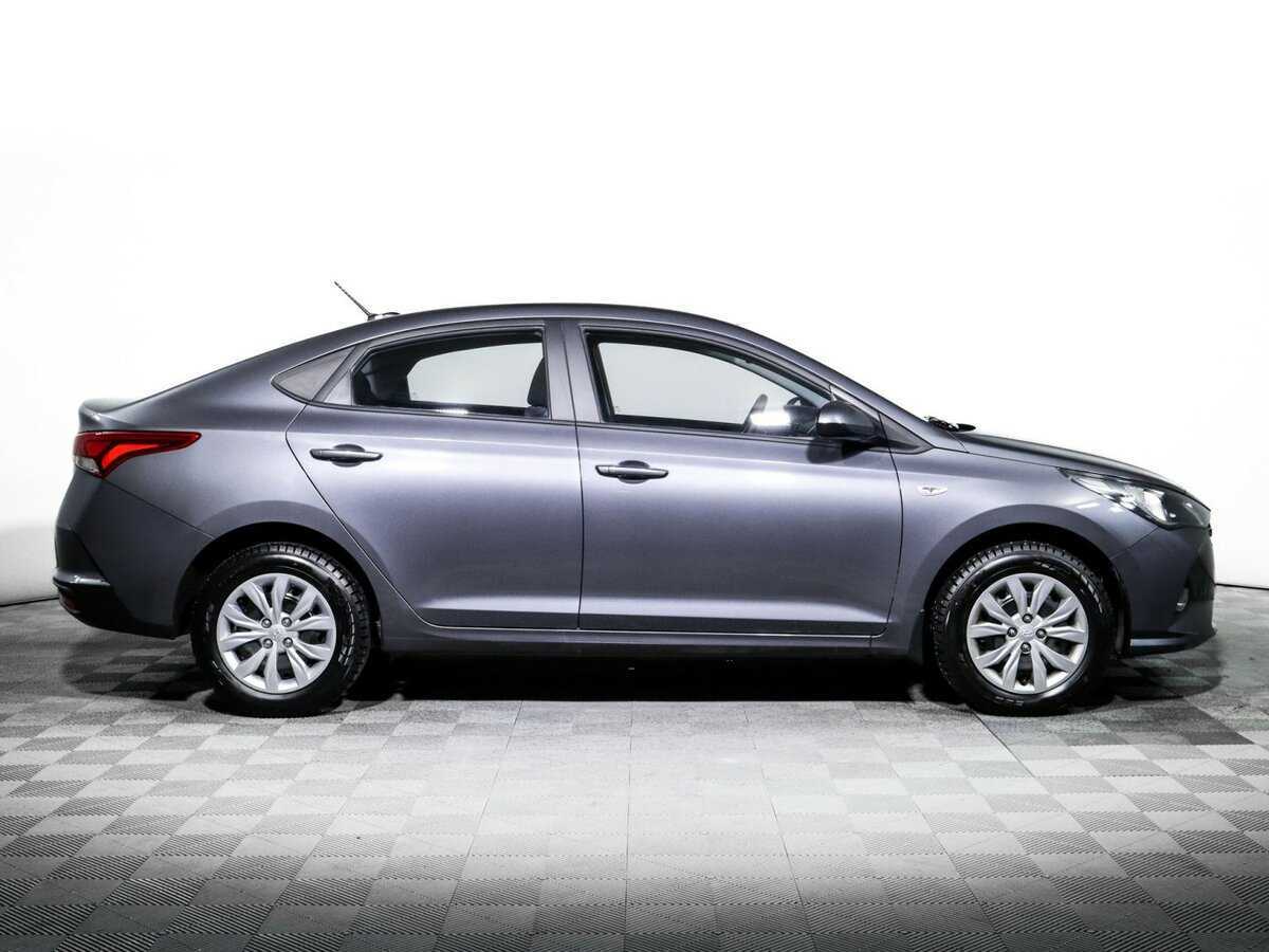 Solaris HS 2024 года с пробегом. Фото: #3