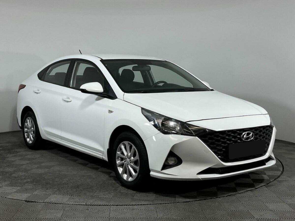 Hyundai Solaris 2020 года с пробегом. Фото: #2