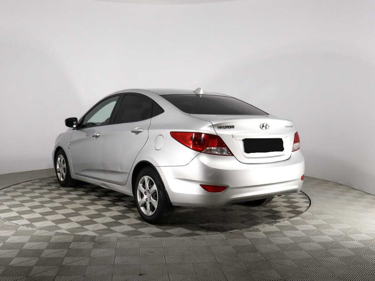 Hyundai Solaris 2012 года с пробегом. Фото: #5
