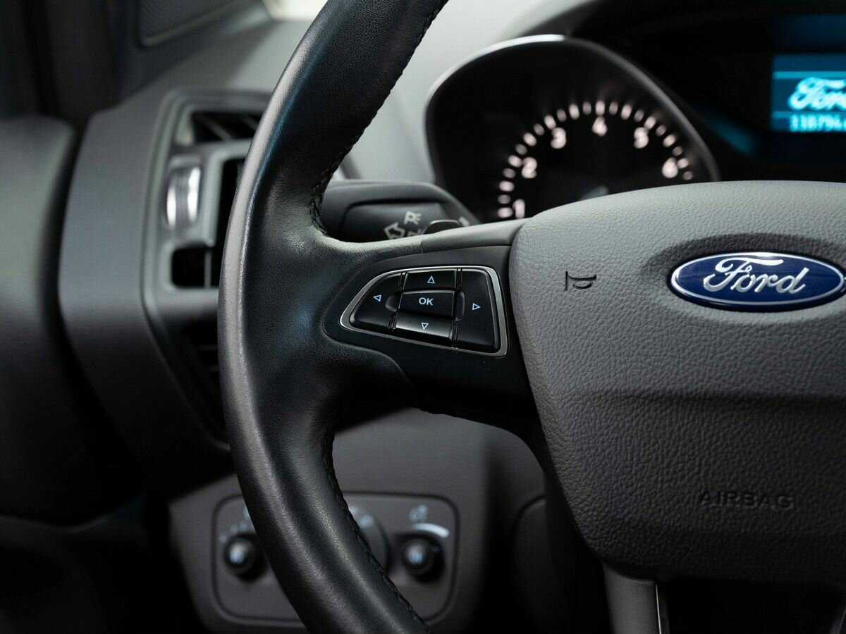 Ford Kuga 2017 года с пробегом. Фото: #16
