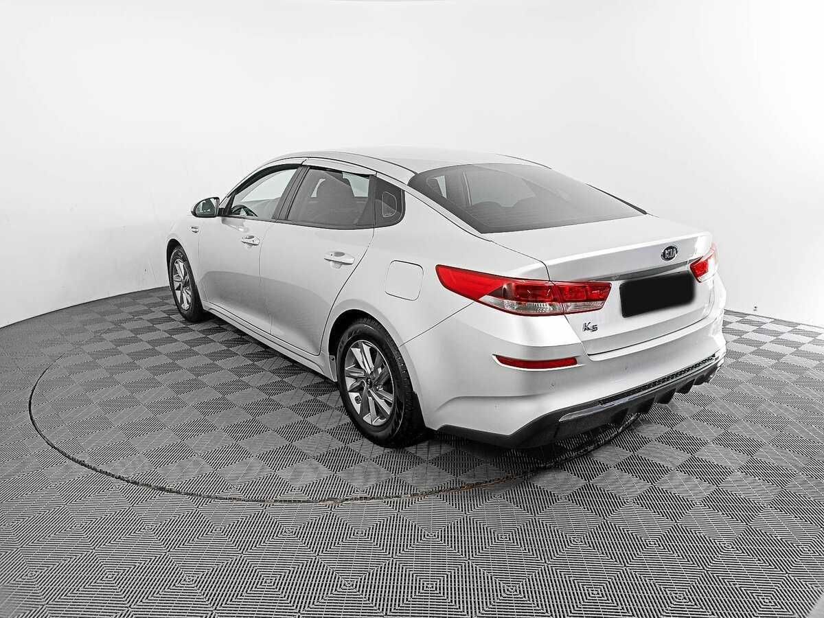 Kia K5 2019 года с пробегом. Фото: #5