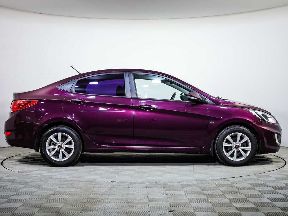 Hyundai Solaris 2012 года с пробегом. Фото: #2