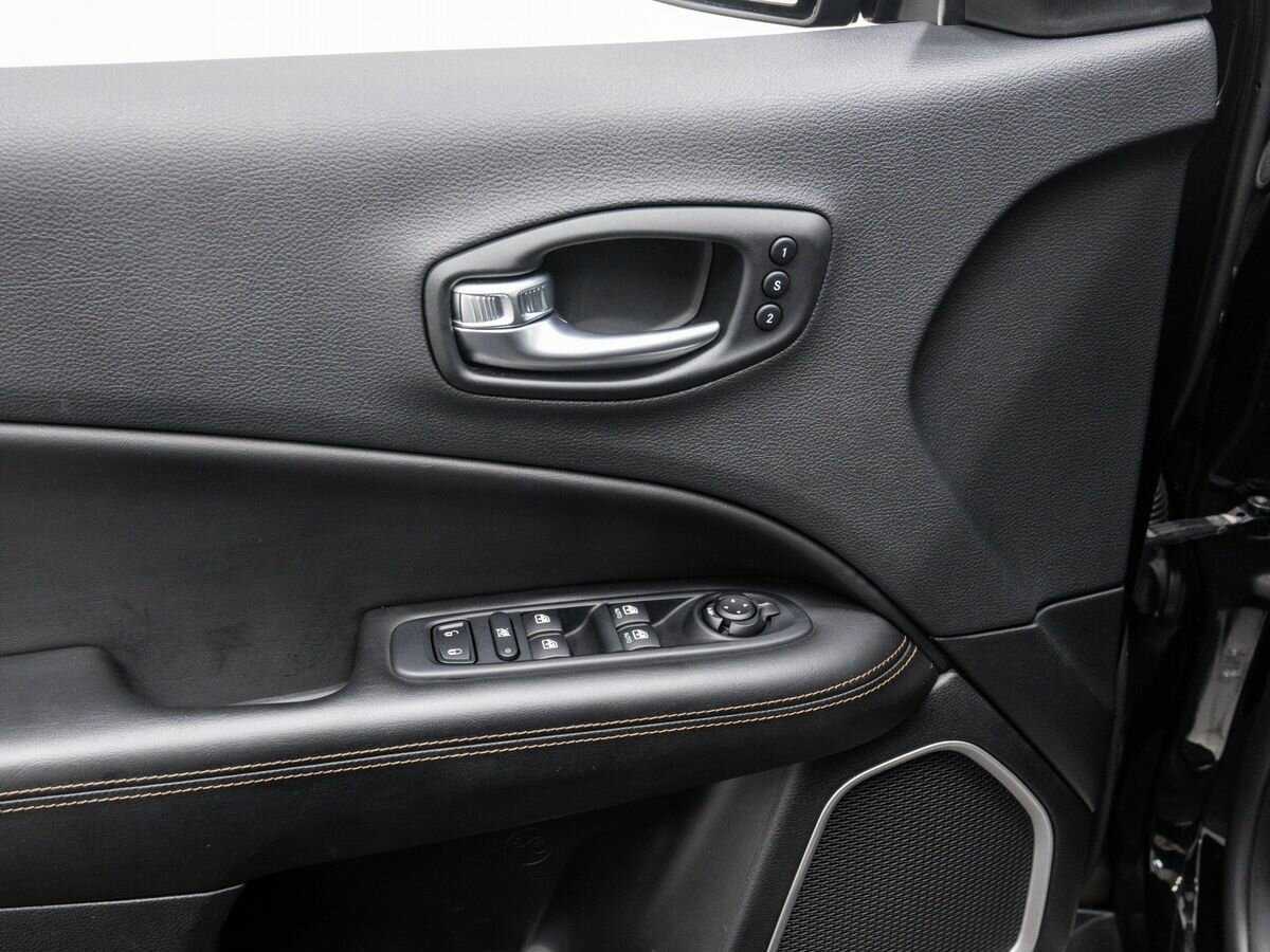 Jeep Compass 2021 года с пробегом. Фото: #12