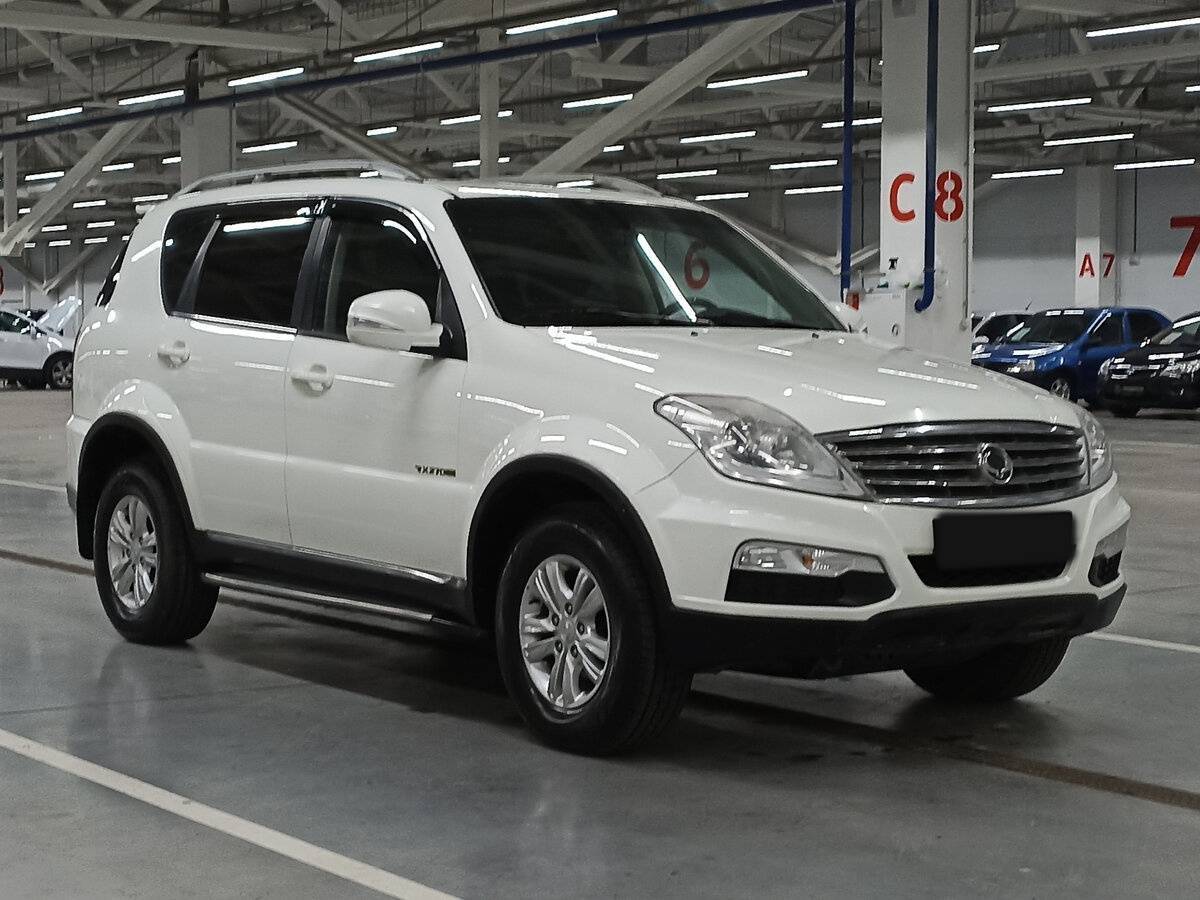 SsangYong Rexton 2013 года с пробегом. Фото: #2