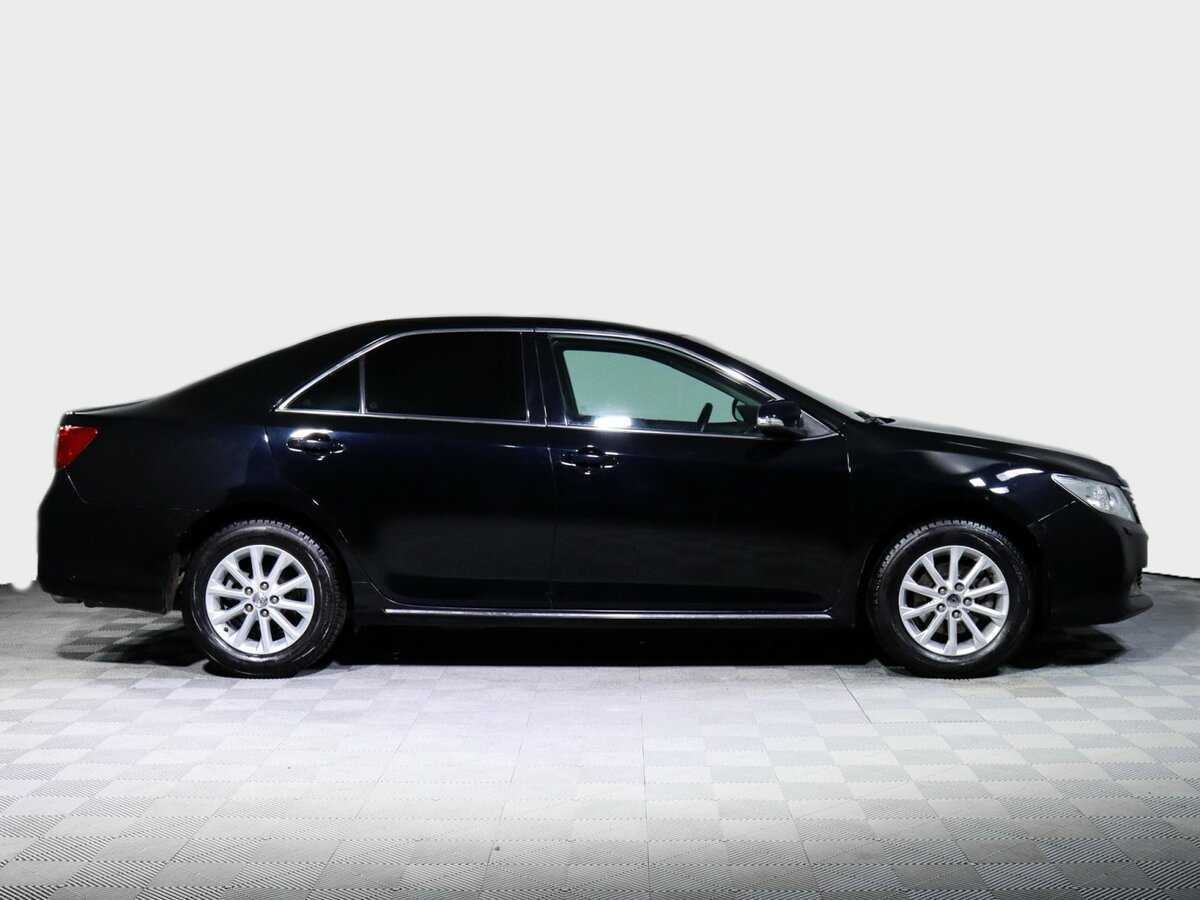 Toyota Camry 2013 года с пробегом. Фото: #3