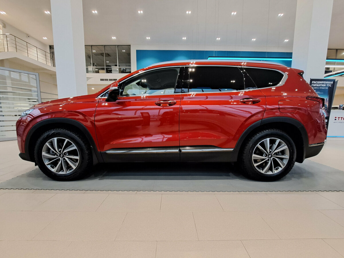 Hyundai Santa Fe 2019 года с пробегом. Фото: #7