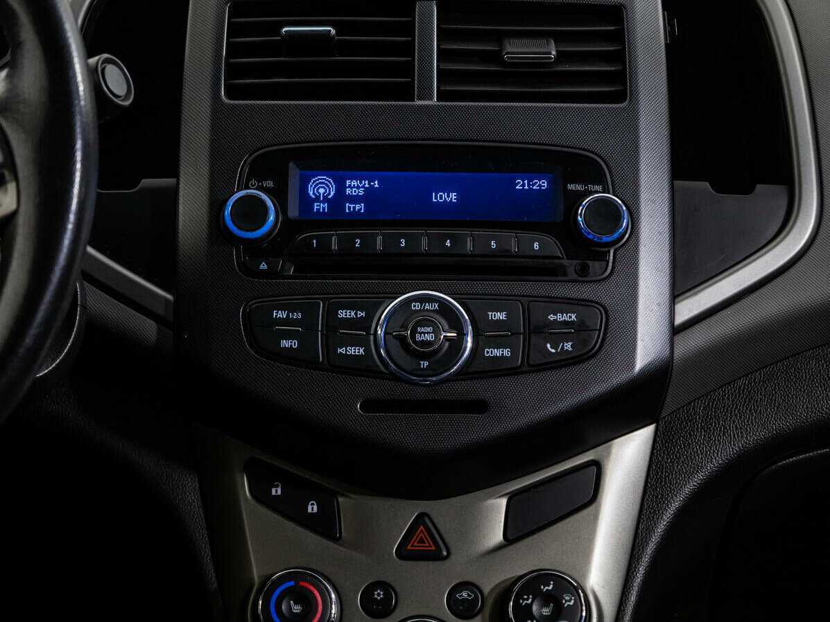 Chevrolet Aveo 2012 года с пробегом. Фото: #12