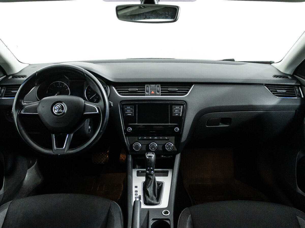 Skoda Octavia 2017 года с пробегом. Фото: #12