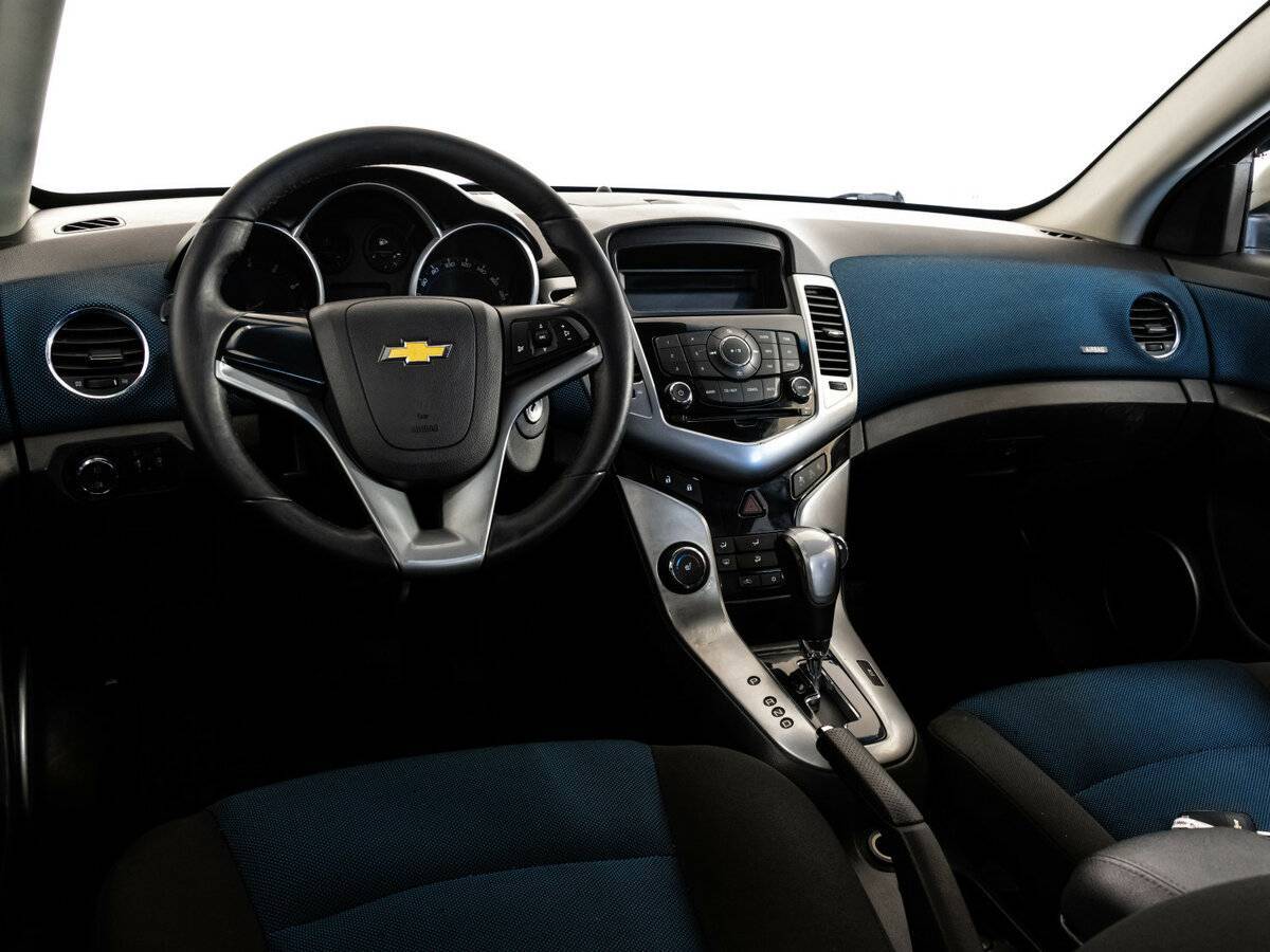 Chevrolet Cruze 2012 года с пробегом. Фото: #8