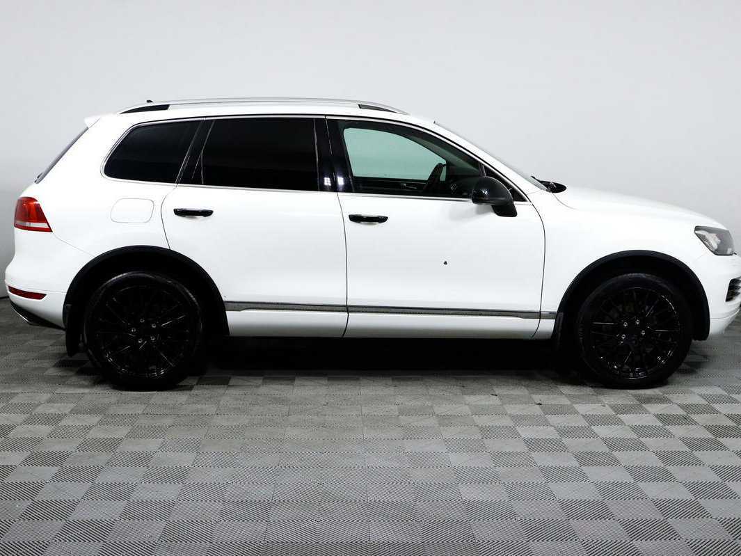 Volkswagen Touareg 2012 года с пробегом. Фото: #3