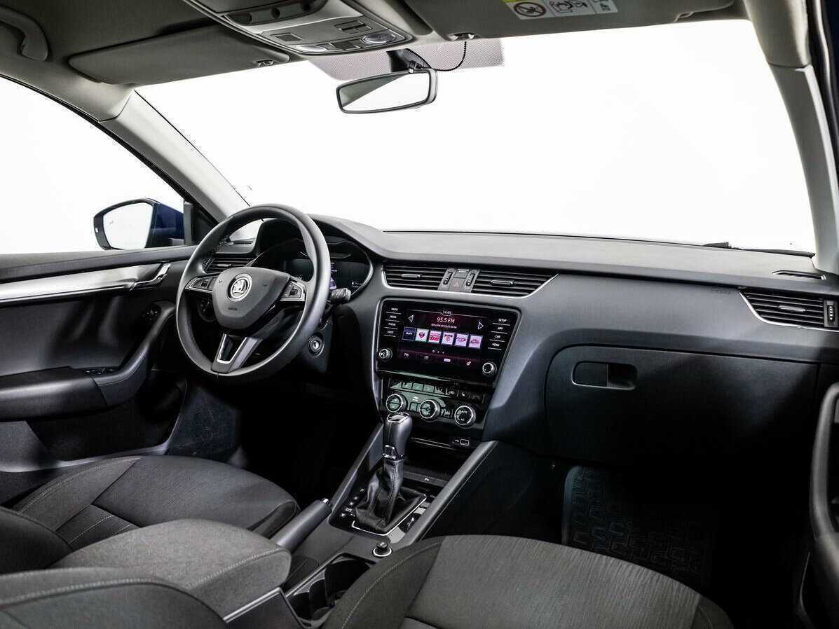 Skoda Octavia 2019 года с пробегом. Фото: #8